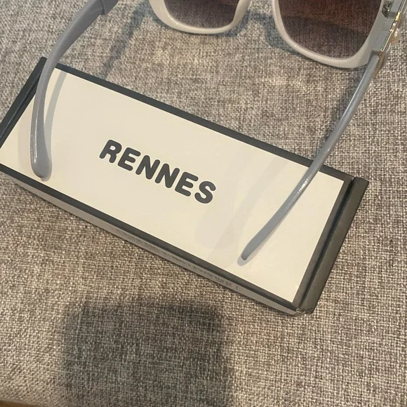 New in Box Stylish White Rennes Sunglasses - Picture 4 of 11